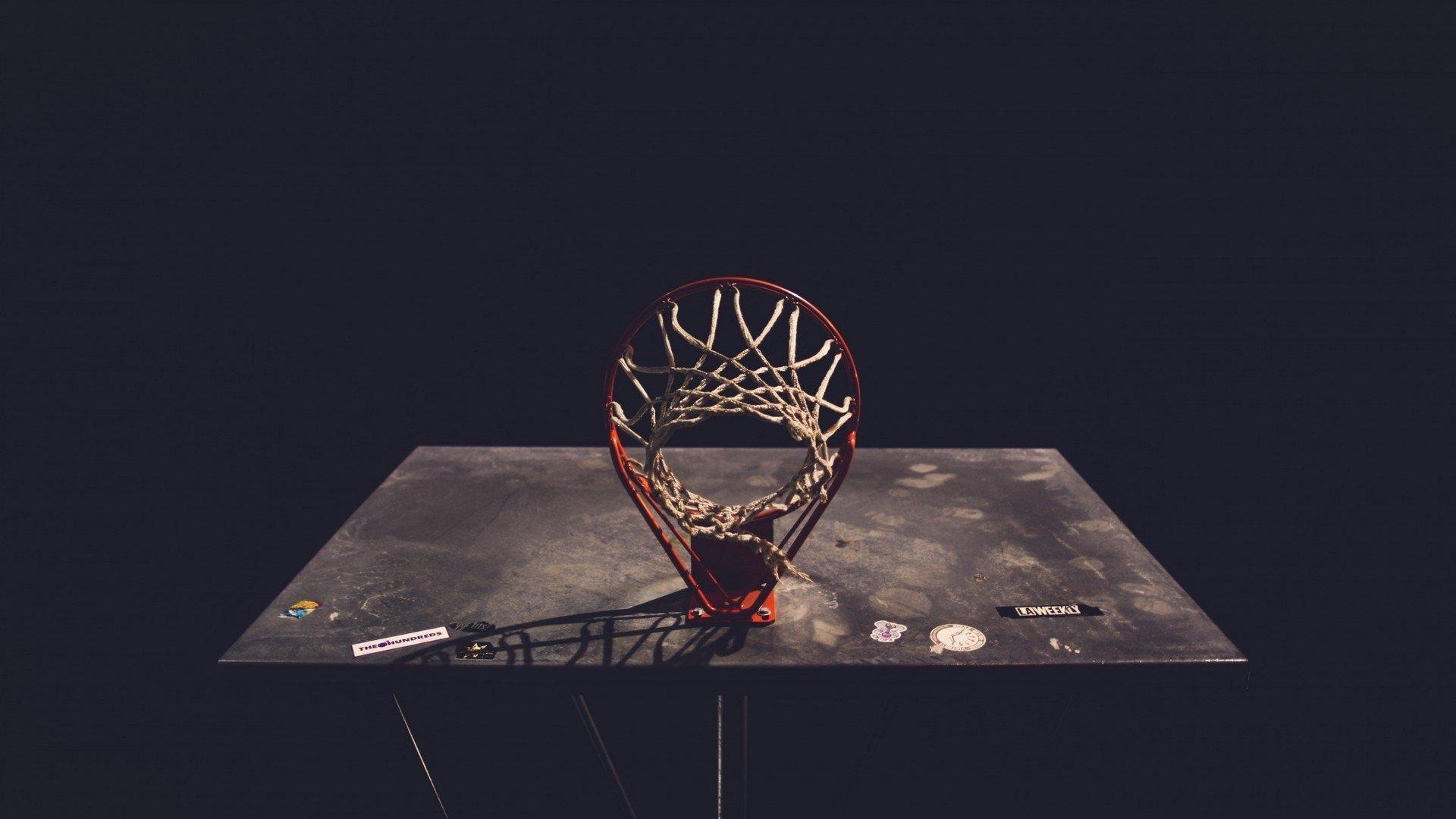 英超烽烟再起,曼城迎战狼队,瓜帅如何破解欧冠后遗症与平局困局?